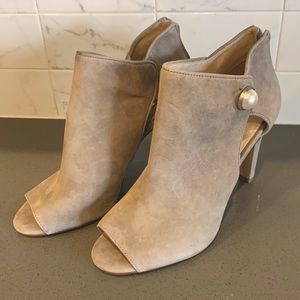Louise et Cie ILLISA LO - LT MINK Kidsuede 7 1/2 Open Toe Bootie